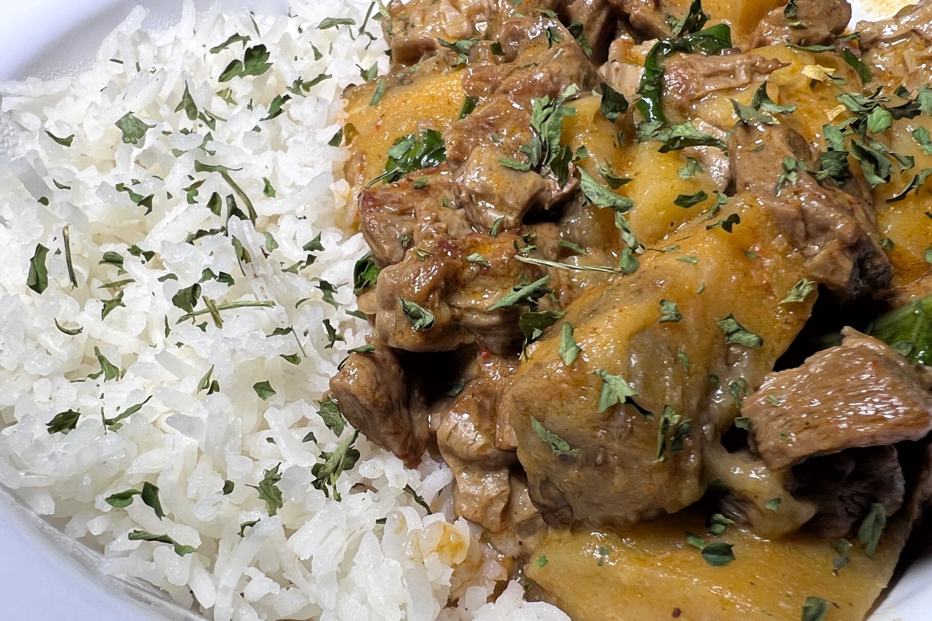 Creamy Beef and Eggplant Curry