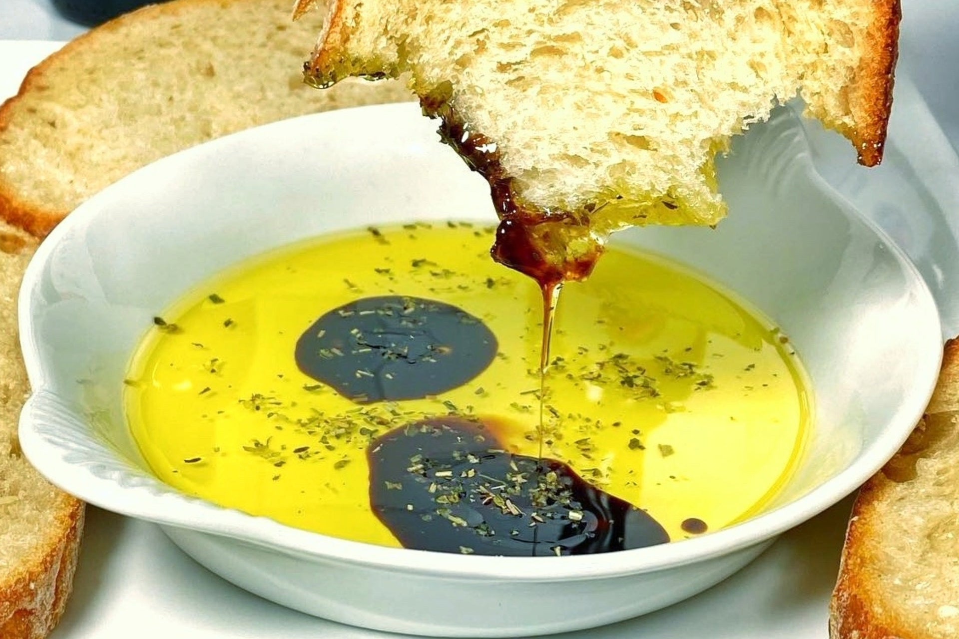 Olive Oil and Balsamic Bread Dip