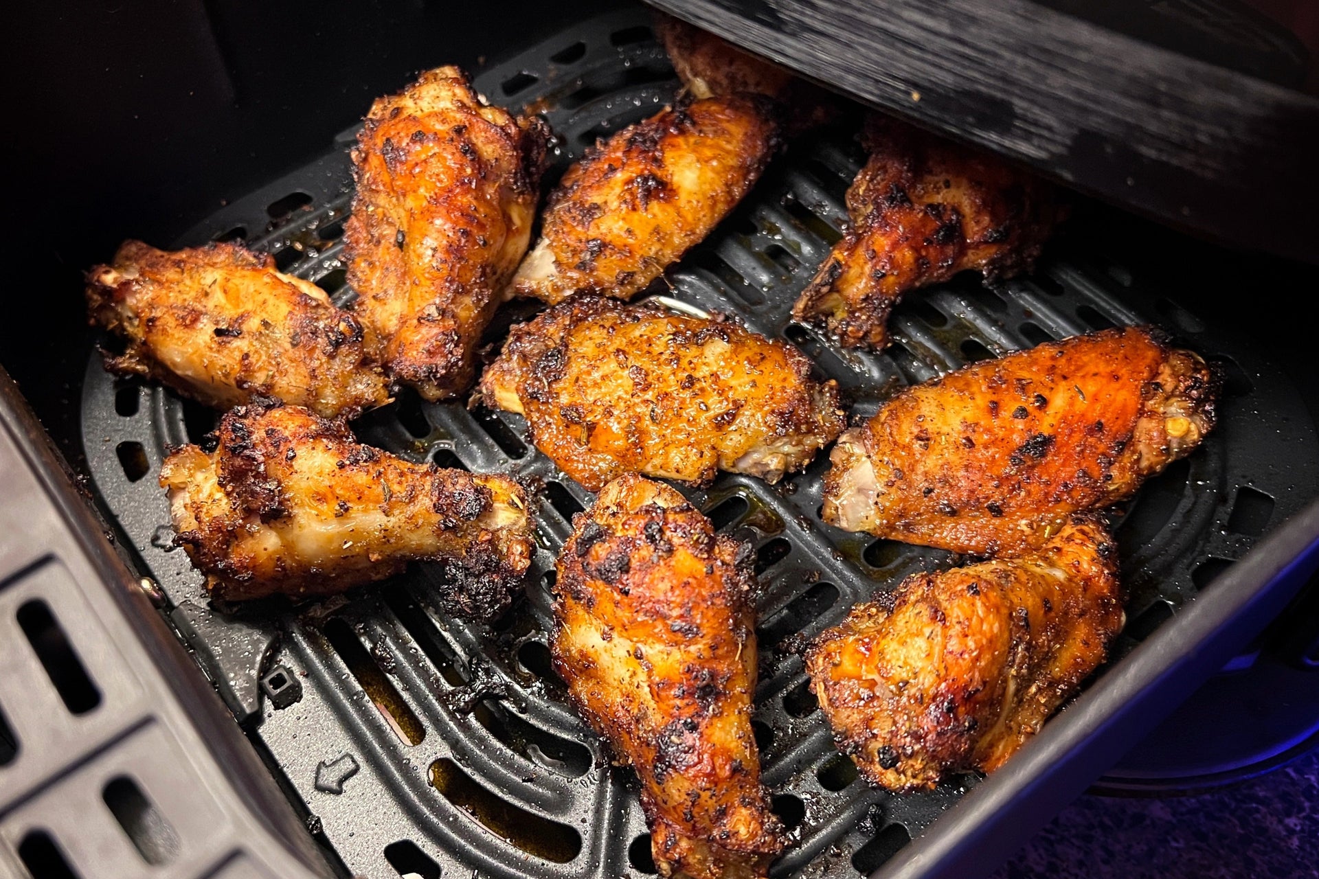 Smoky Air Fryer Chicken Wings
