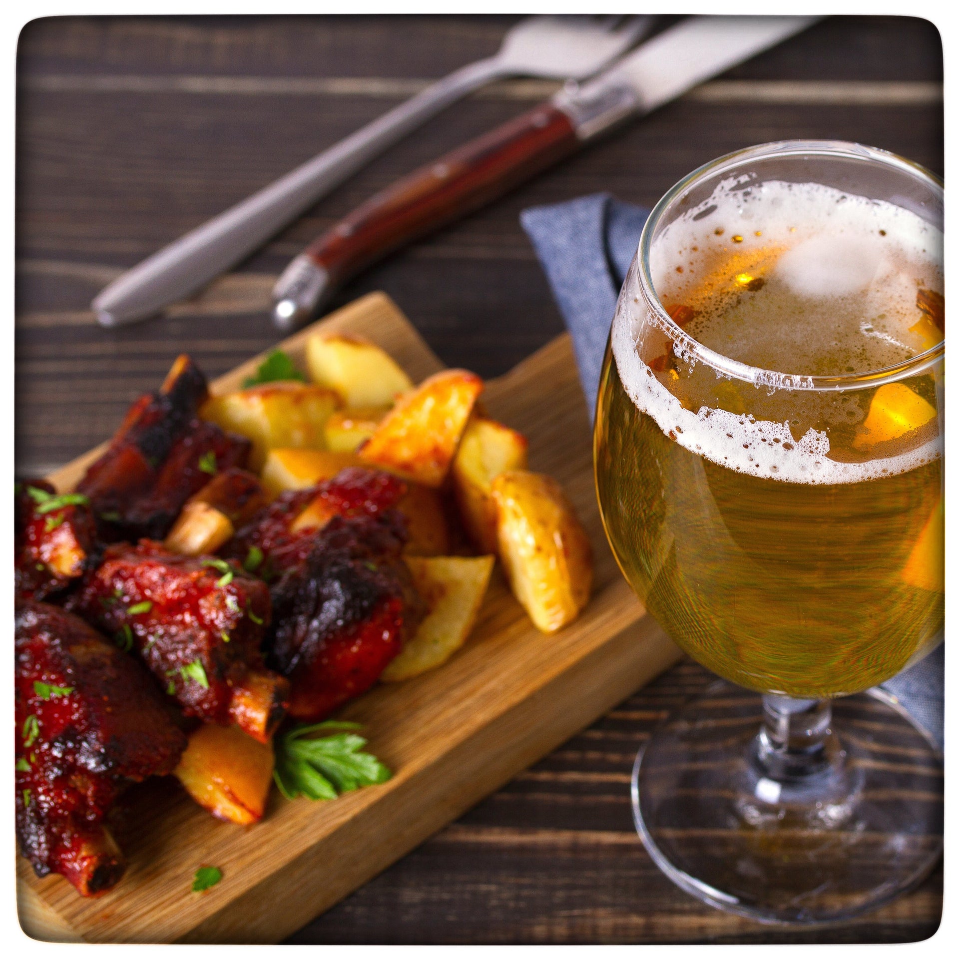 Crafting Culinary Bliss: The Art of Craft Beer and Food Pairing