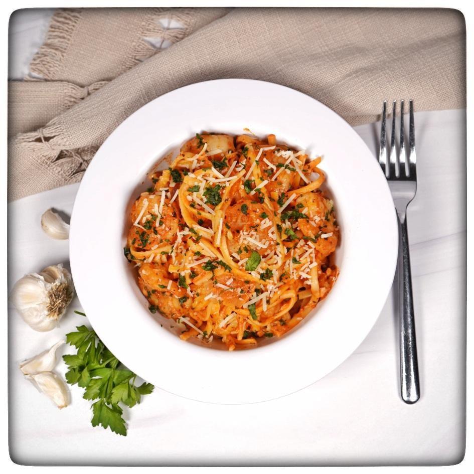 Lush Tomato Garlic Shrimp & Pasta