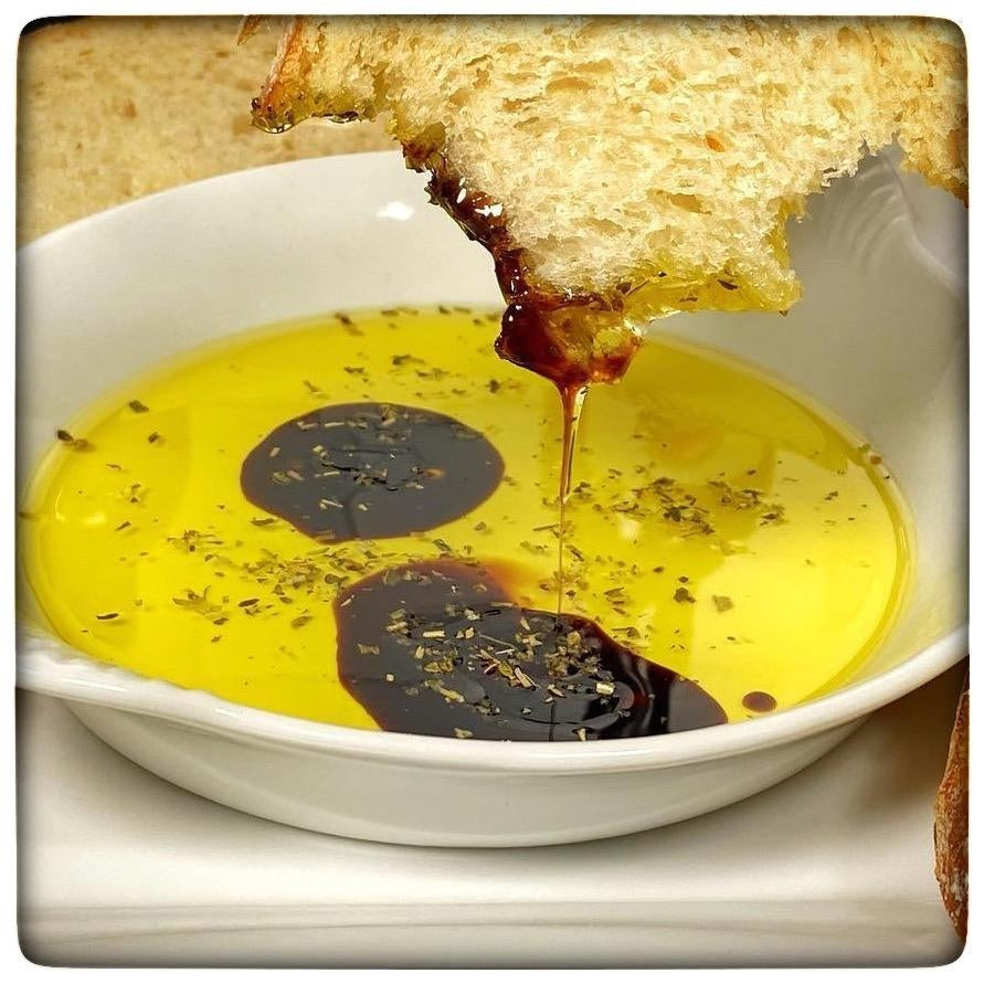 Olive Oil and Balsamic Bread Dip